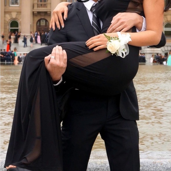 Long black maxi dress with mesh sides and top - Picture 2 of 2